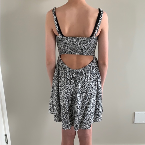 Garage Floral Print Dress. - Picture 2 of 4